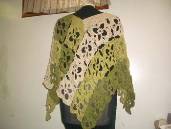 LeafMotifPoncho3